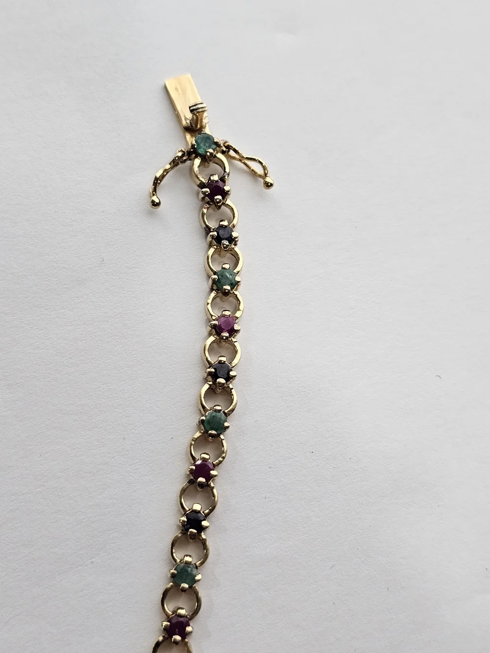 N/A elegant gold